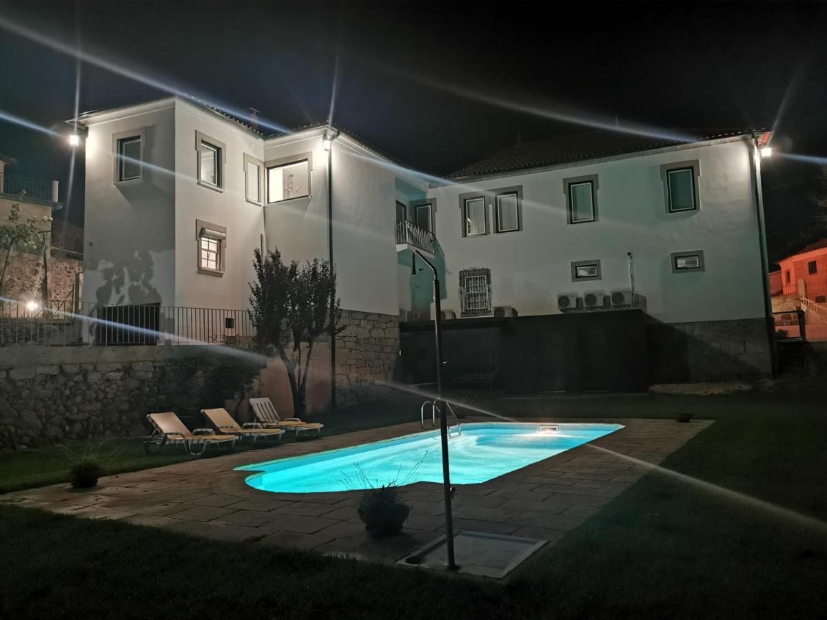 Desassossego Suites Монсан Экстерьер фото